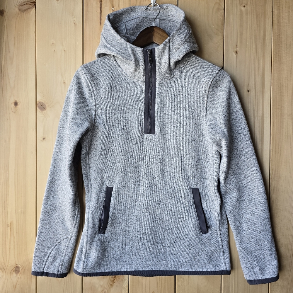 Lululemon Its Fleecing Cold Pullover Heathered White Dark Carbon Size 4